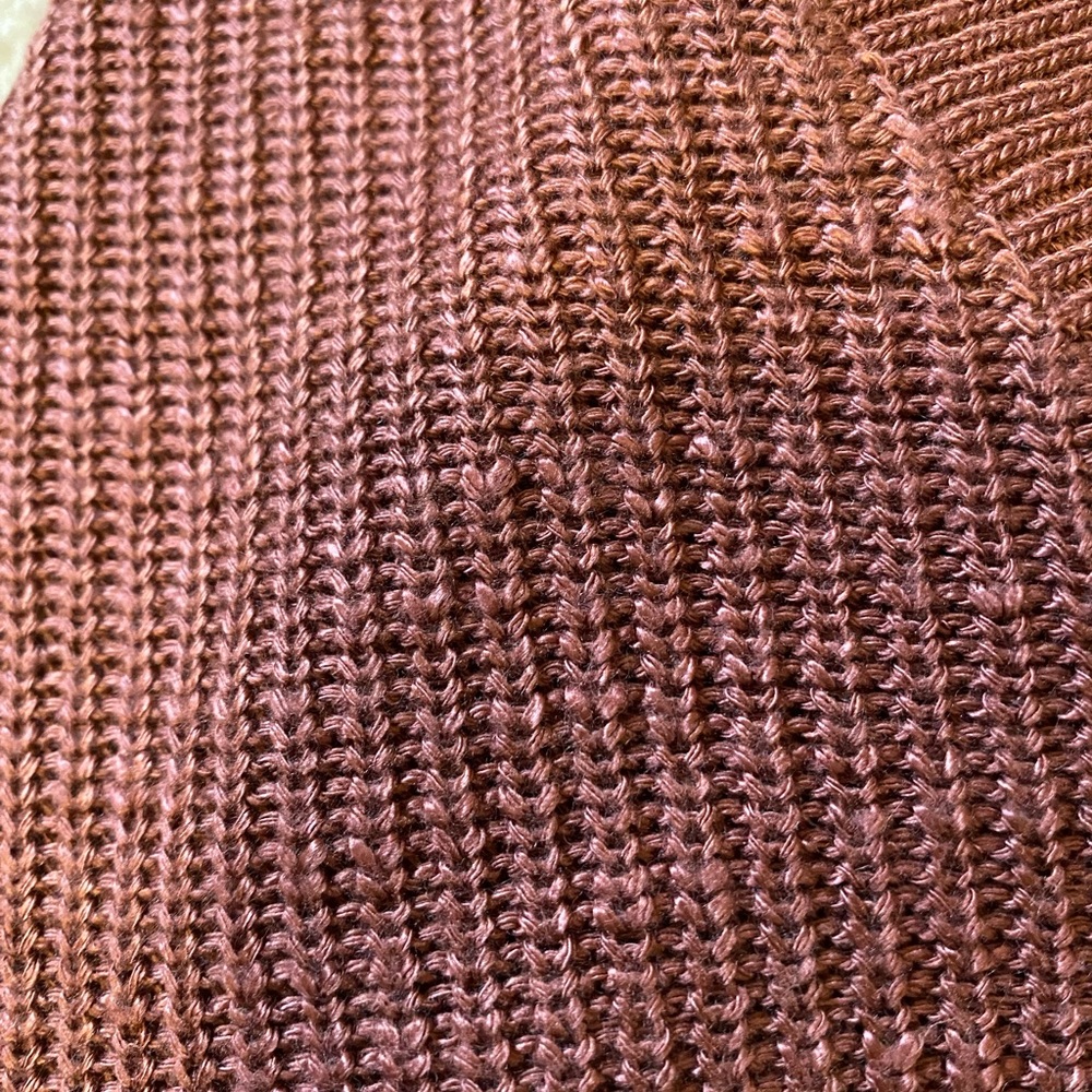 Express Sweater - Picture 3 of 5